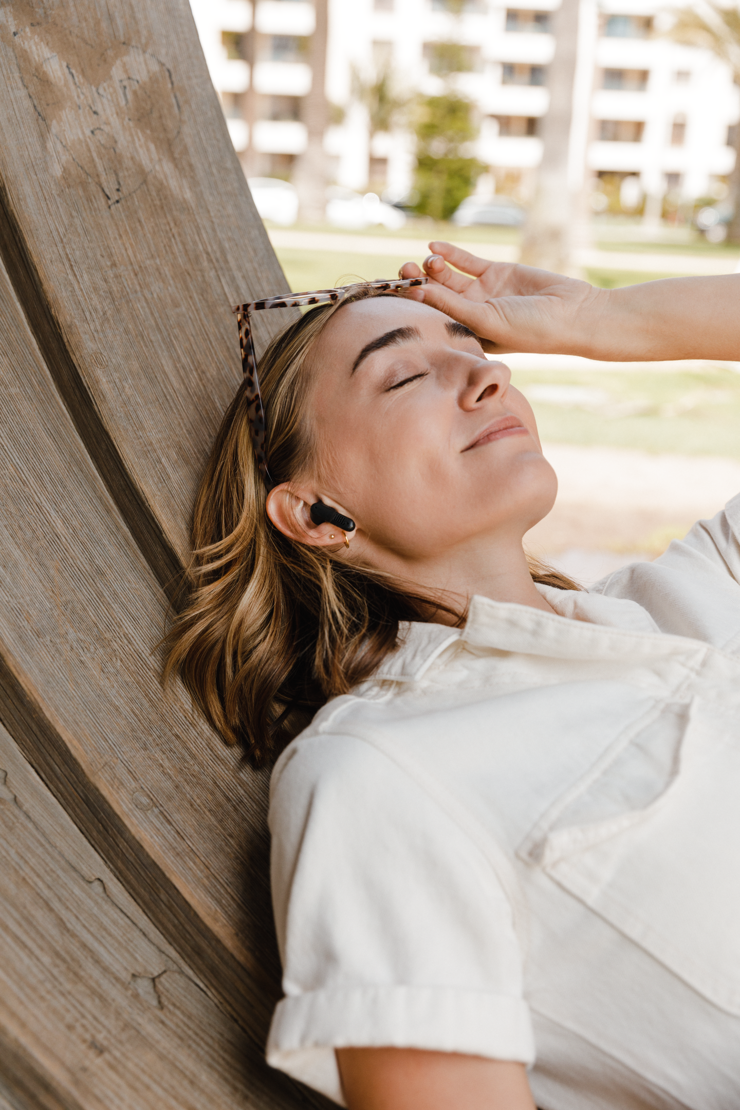 JBL Tune Flex -langattomat vastamelunappikuulokkeet, musta