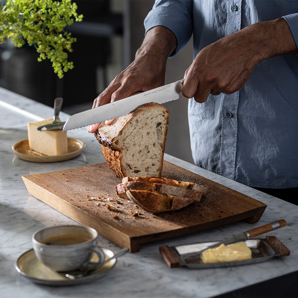 Fiskars All Steel leipäveitsi 20 cm