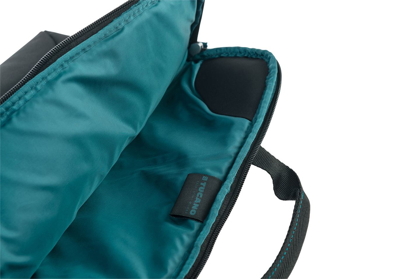 Tucano Smilza Slim 14'' -tietokonelaukku