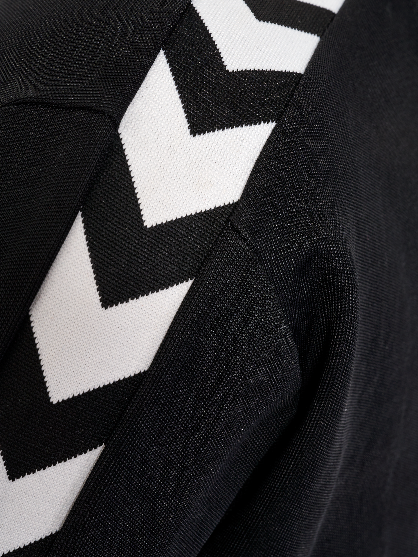 Hummel Archive miesten verkkatakki
