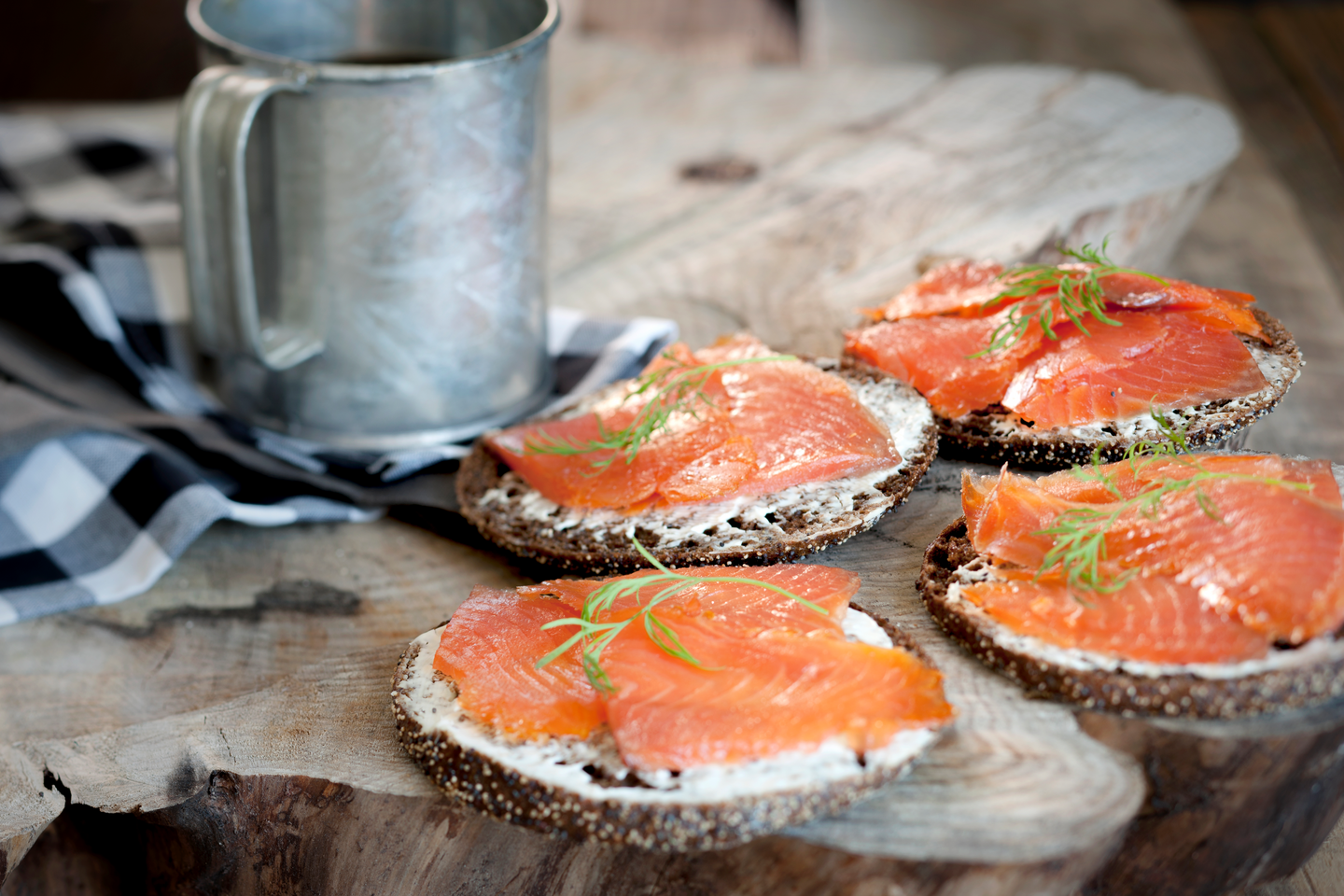 Oululainen Reissumies Tosi Tumma ruisleipä 8kpl/560g