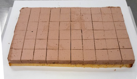 Reuter & Stolt Suklaakakkuaihio 60 palaa/2200g gluteeniton ja laktoositon kypsä pakaste