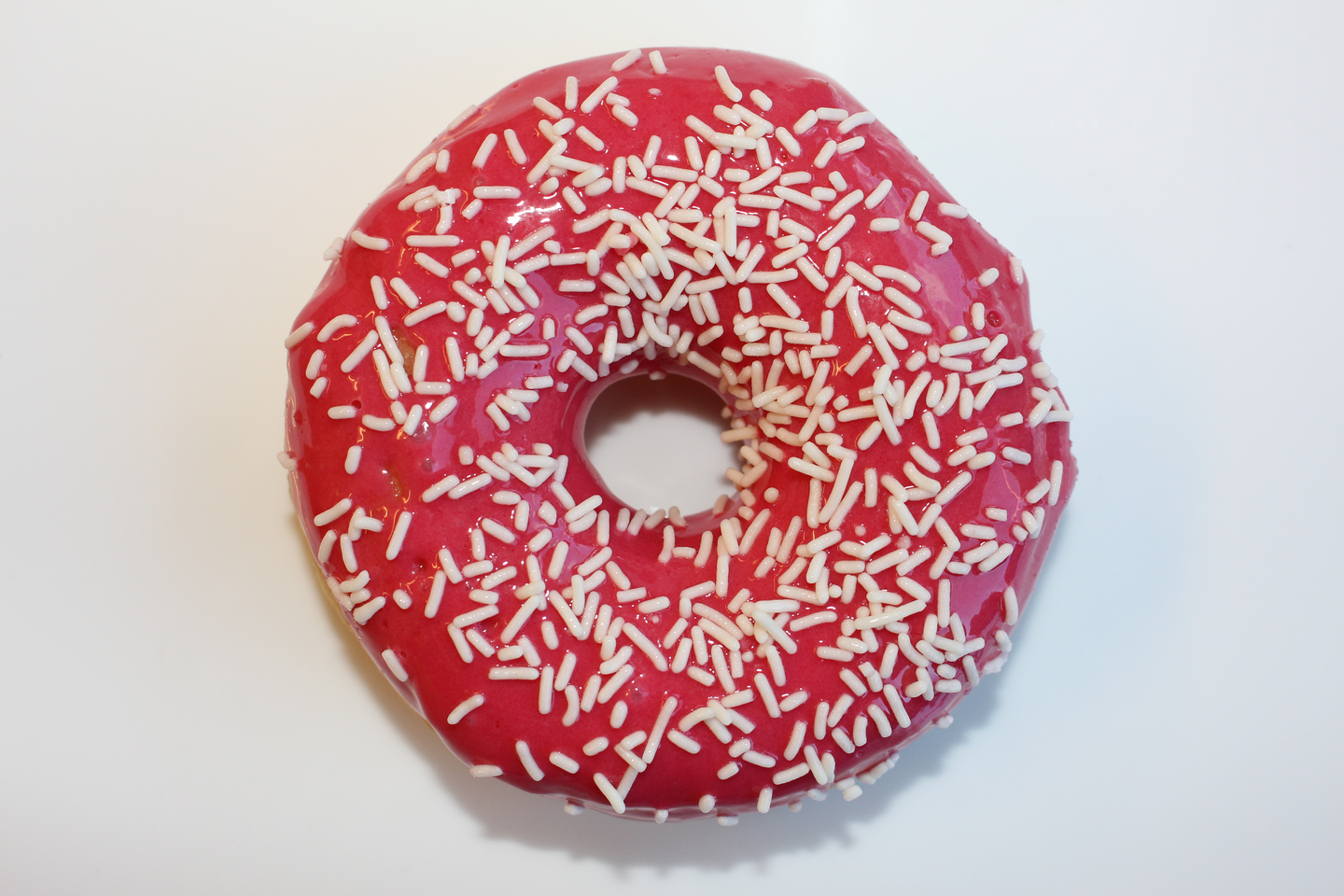 Pirkka mansikkainen donitsi 58g kpl