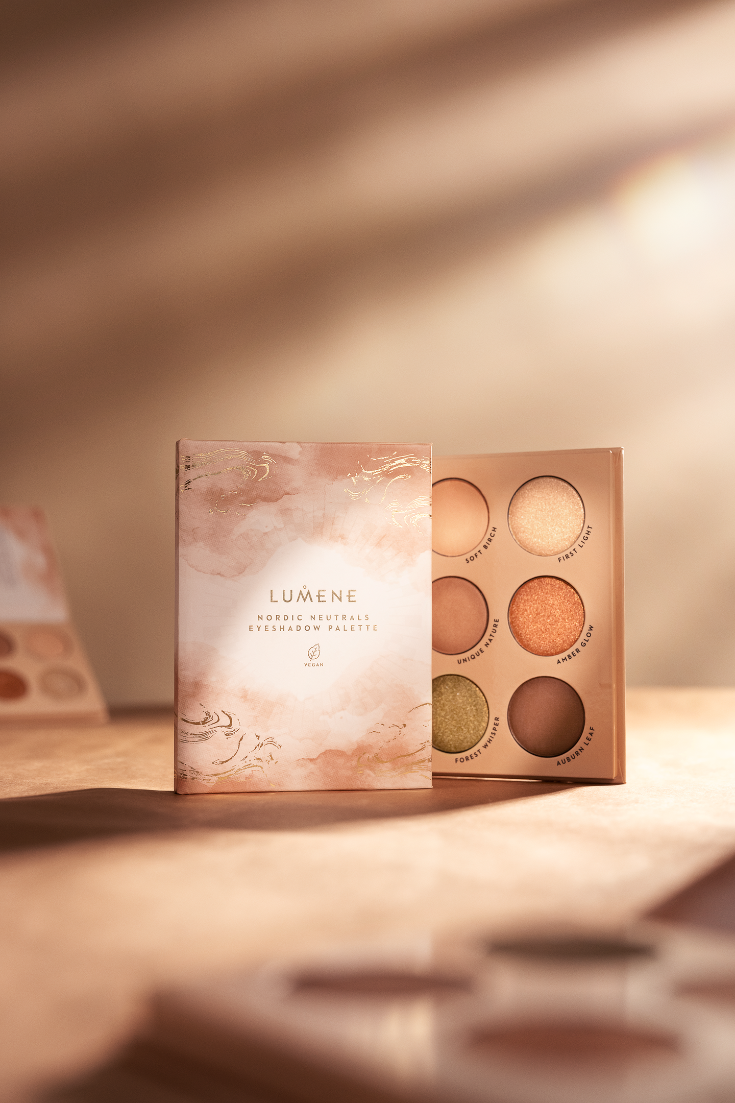 Lumene Nordic Neutrals luomiväripaletti