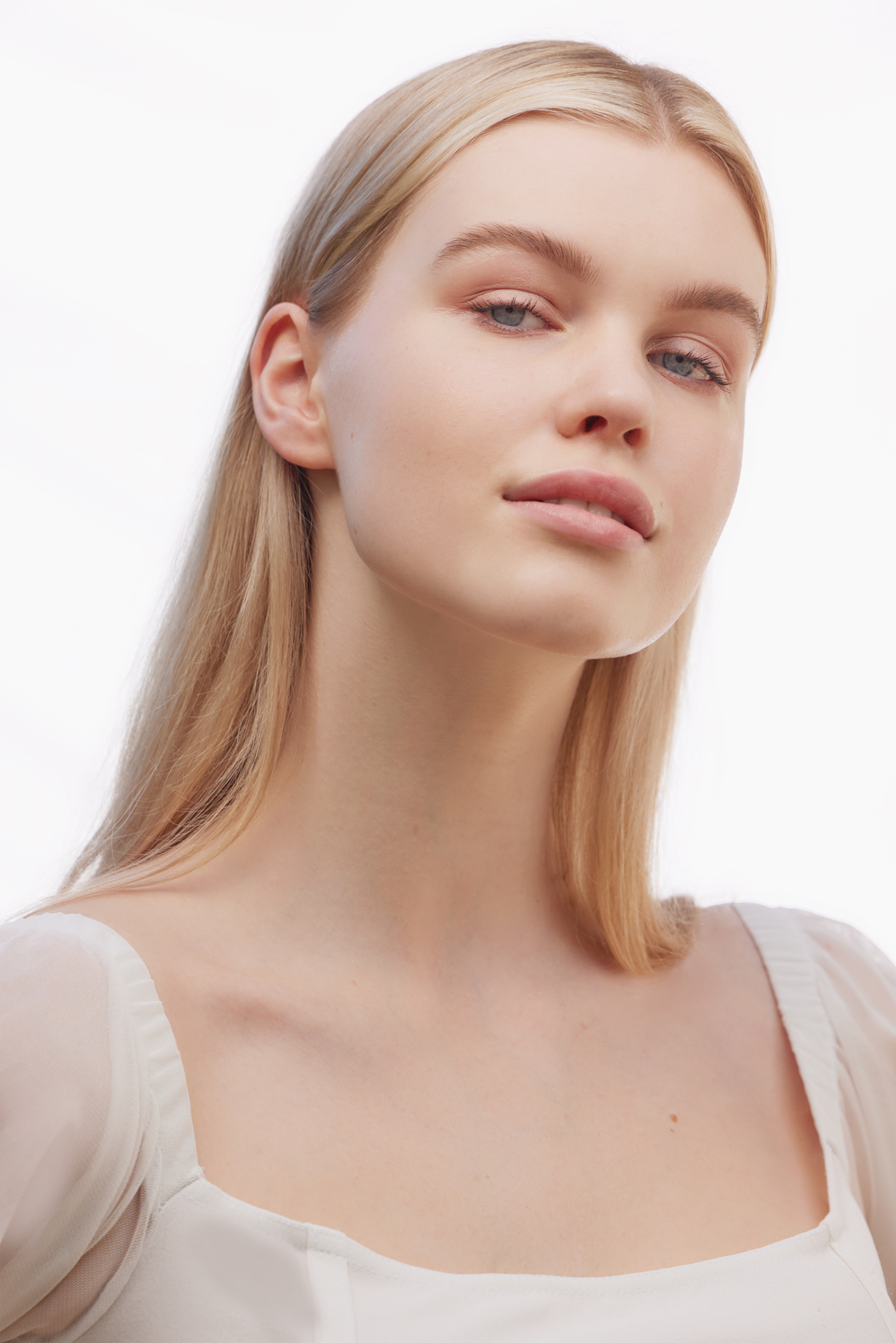 Lumene Brow Care kulmien muotoiluvaha 3 Tummanruskea