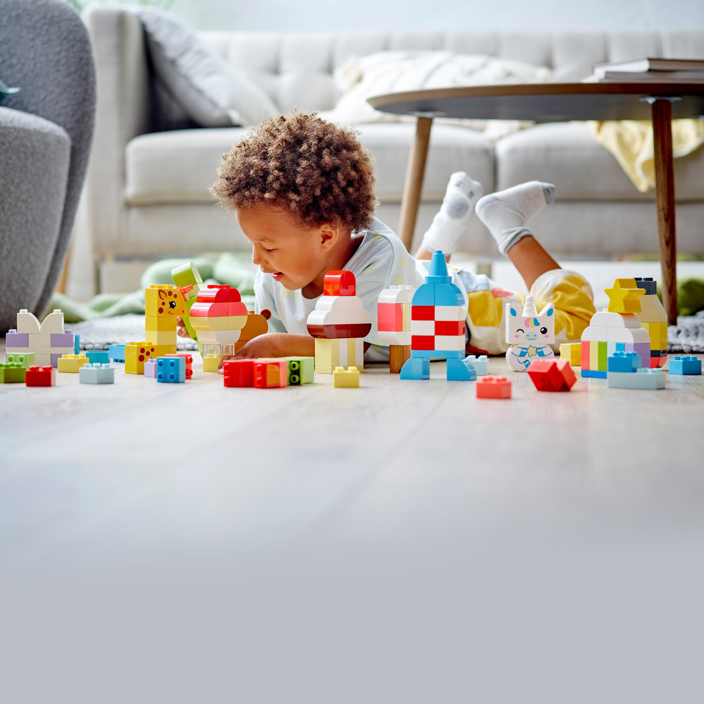 LEGO DUPLO Classic 10978 Luoviin rakenteluhetkiin