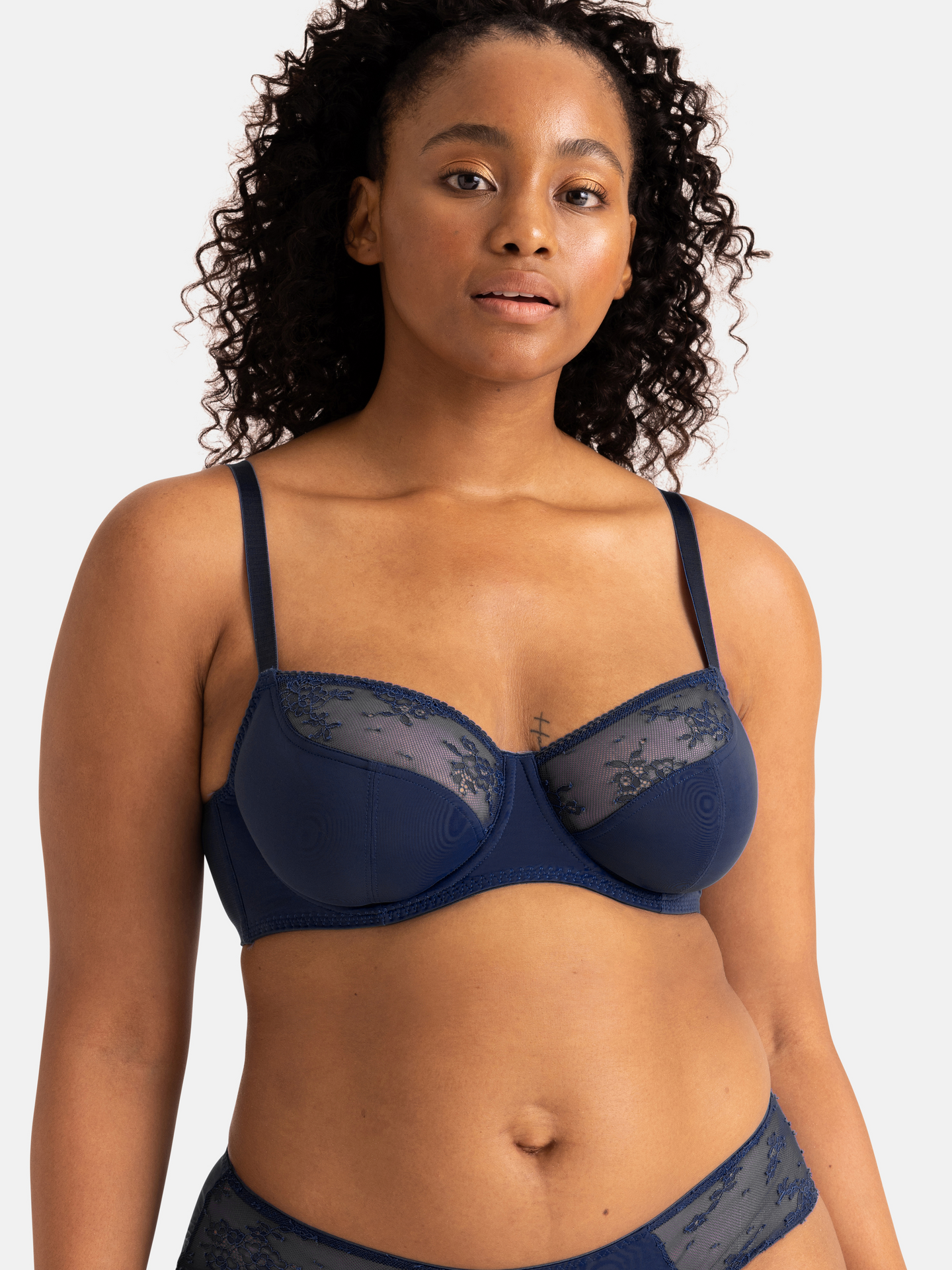 Dorina Talia kaariliivit