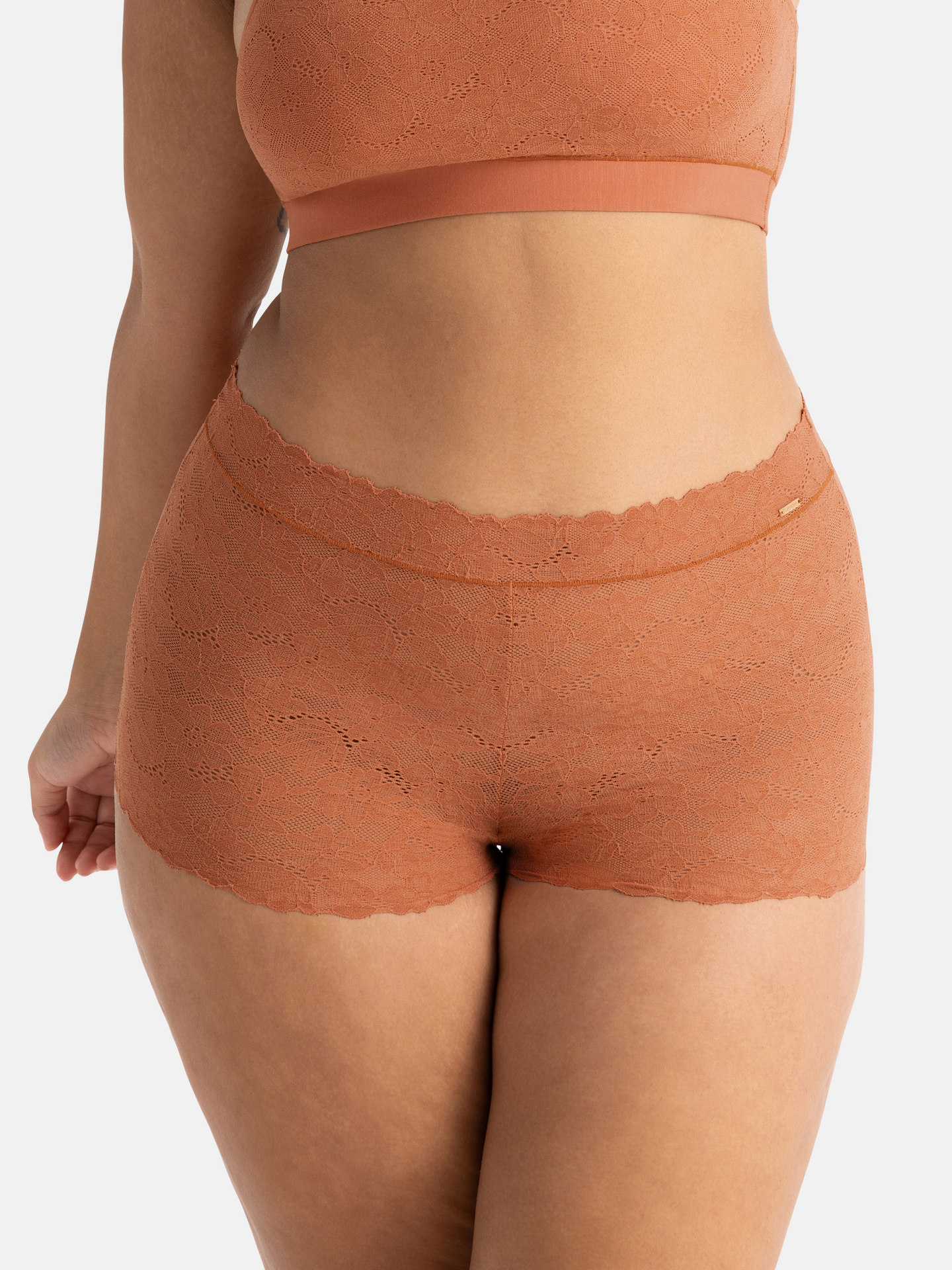 Dorina Unifit pitsi shortsit