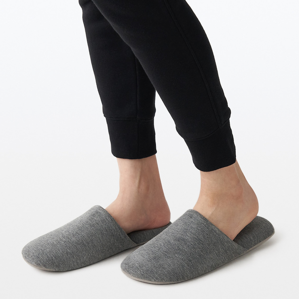 MUJI pehmeät tohvelit