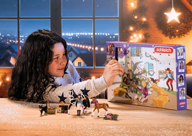 Schleich Joulukalenteri Hevosklubi 2024