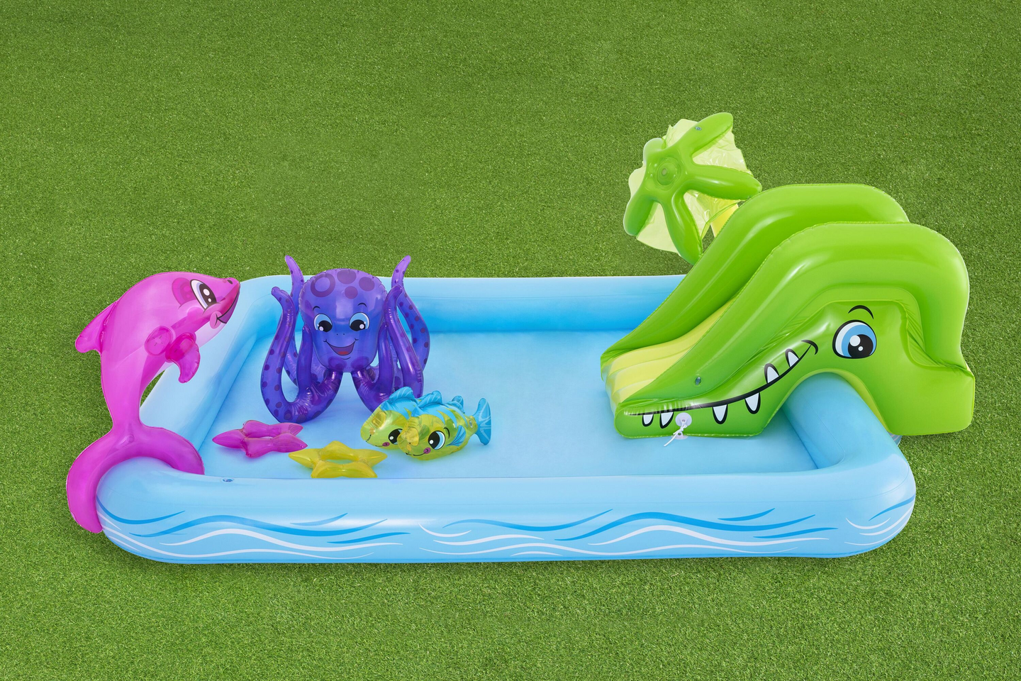 Fantastic Aquarium Play Center