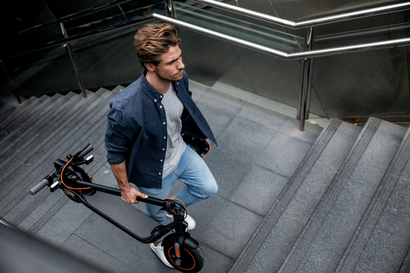 Ninebot by Segway Kickscooter F40I