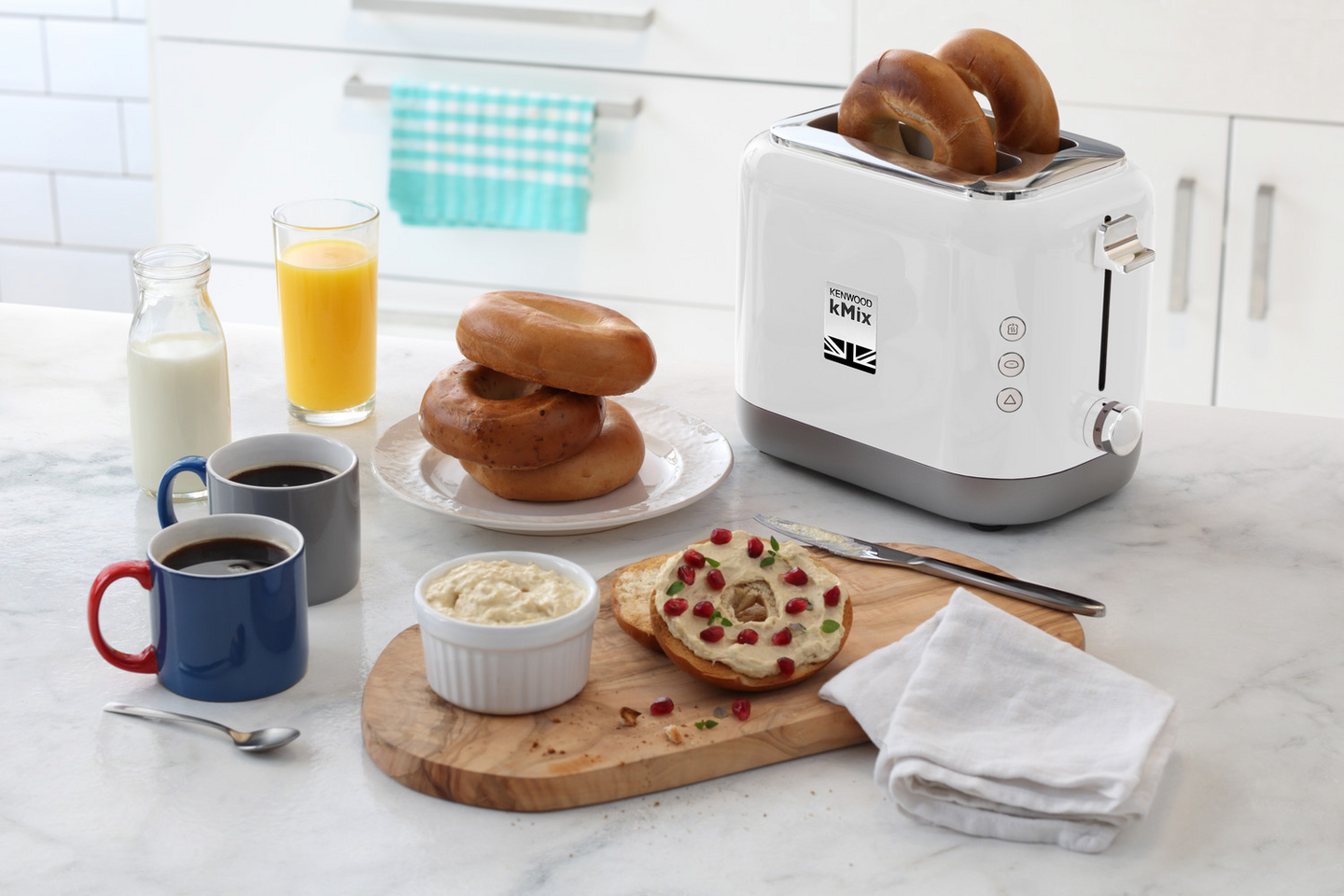 Kenwood kMix TCX751WH -leivänpaahdin