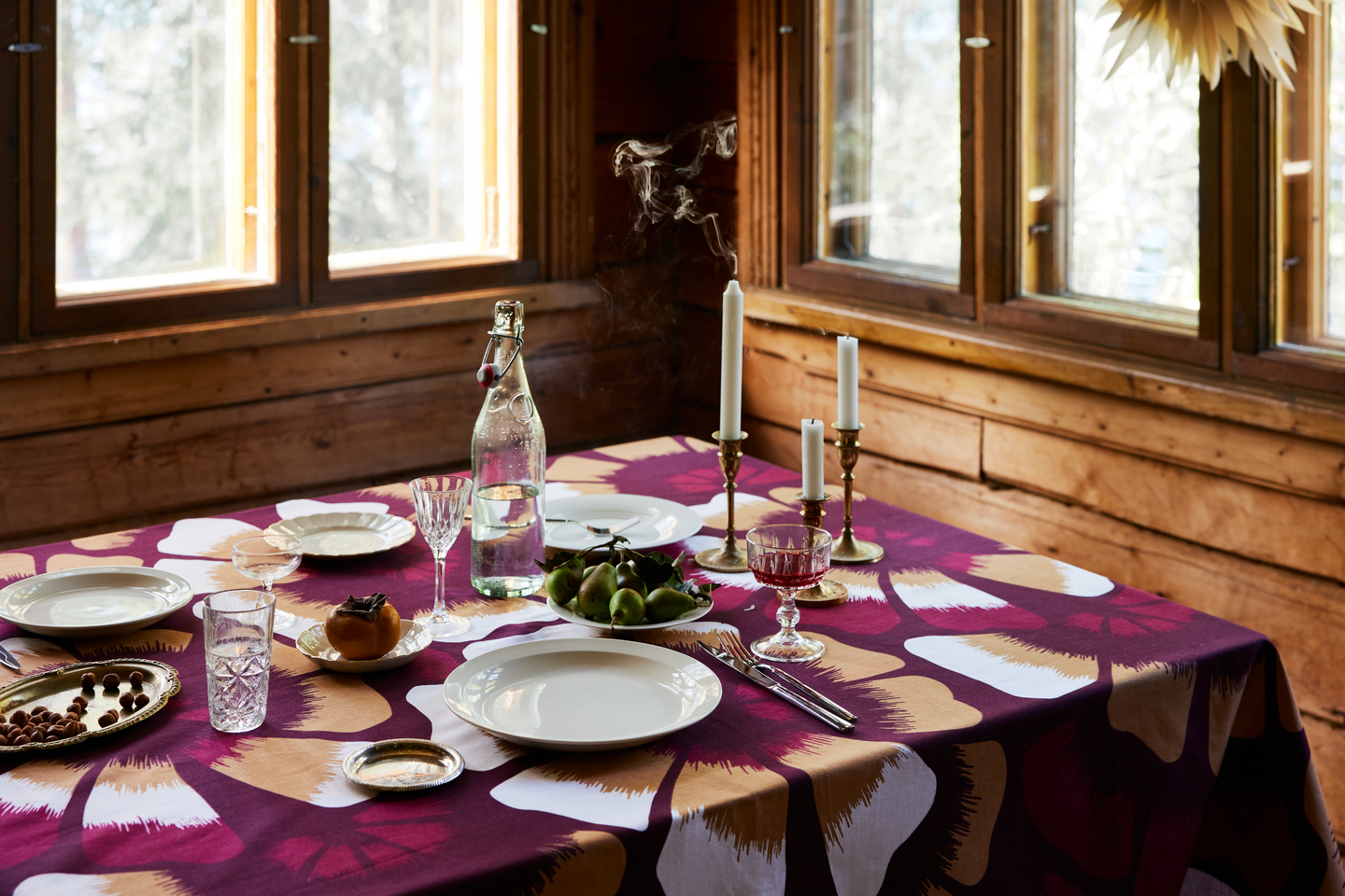 Finlayson Lenita pöytäliina 145x250 cm