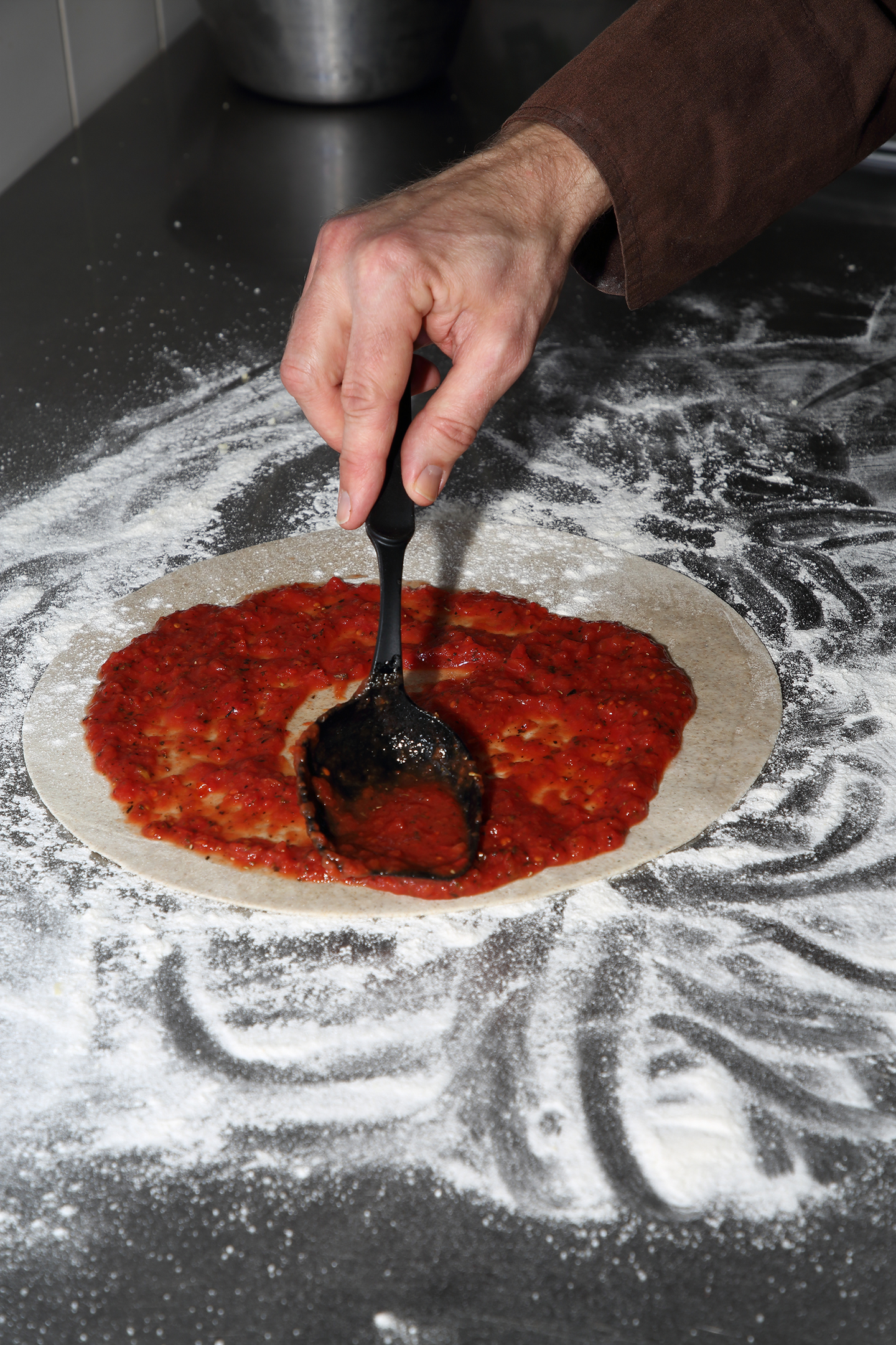 Leipätalo ruispizzapohja 30cm 200g x 35kpl raakapakaste