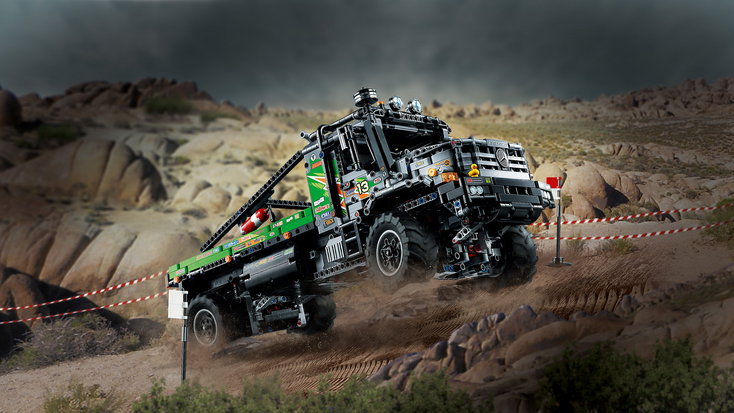 LEGO Technic 42129 4x4 Mercedes-Benz Zetros -kuorma-auto