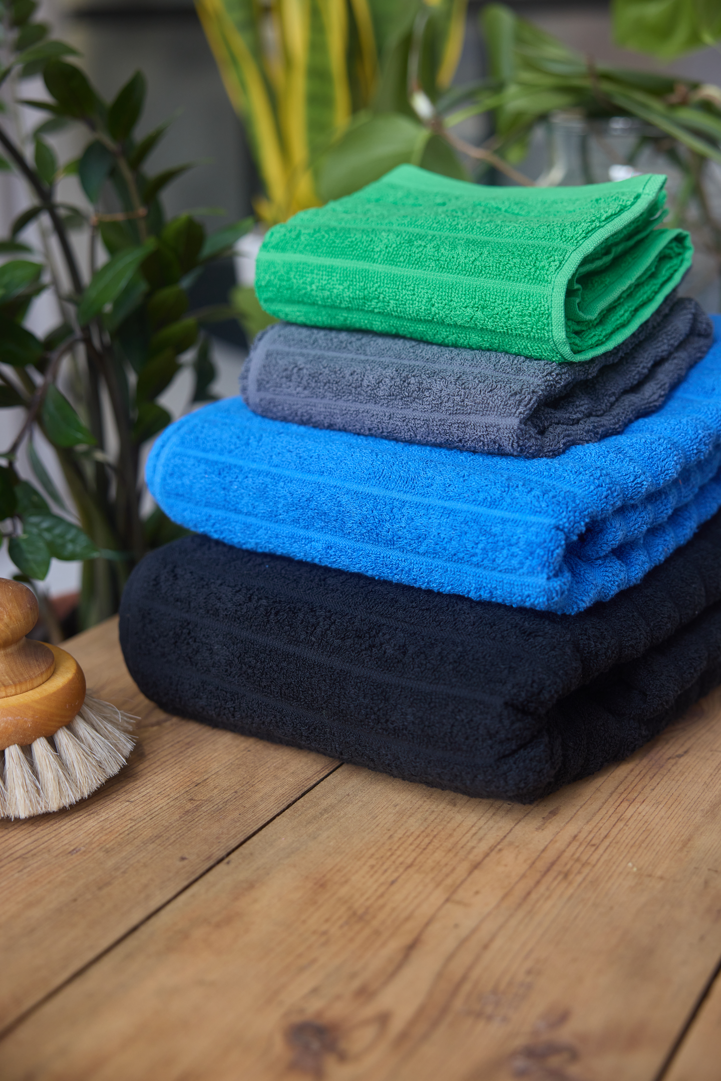 Finlayson Reilu iso kylpypyyhe 90x180 cm harmaa