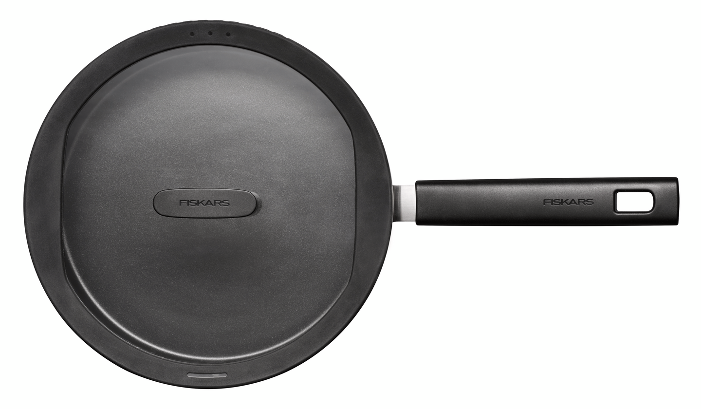 Fiskars Hard Face teräs paistokasari kannella 26cm