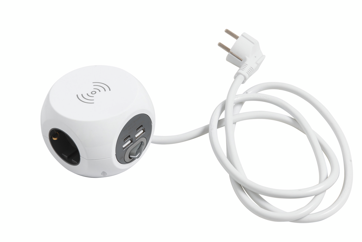 Airam Cube 3-osainen jatkojohto 3m + 4USB + WC