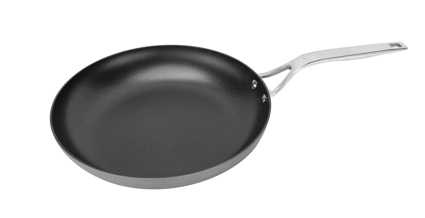 Swiss Diamond Hard Anonised paistinpannu 28 cm