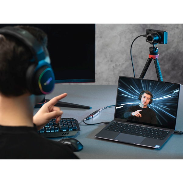 Hama USB-A + USB-C - HDMI 4K -videokaappari