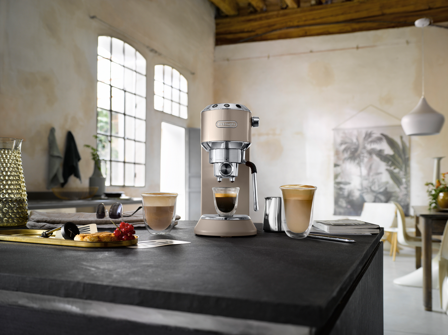 DeLonghi Dedica Arte EC885.BG -espressokeitin
