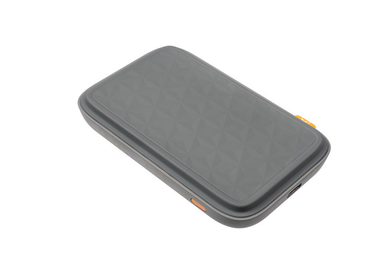 Xtorm FS400U MagSafe 5000 mAh -varavirtalähde