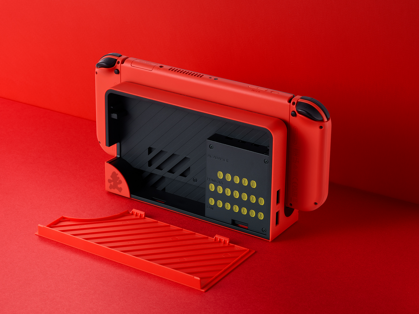 Nintendo Switch OLED Mario Red Edition -pelikonsoli