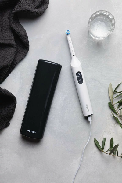 Jordan Clean Smile TBT-200GY -sähköhammasharja, harmaa