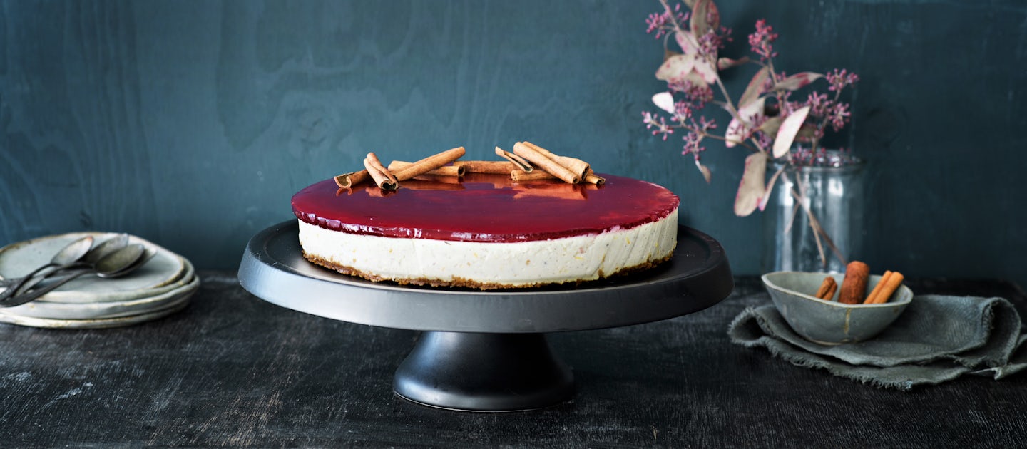 Mausteinen glögijuustokakku