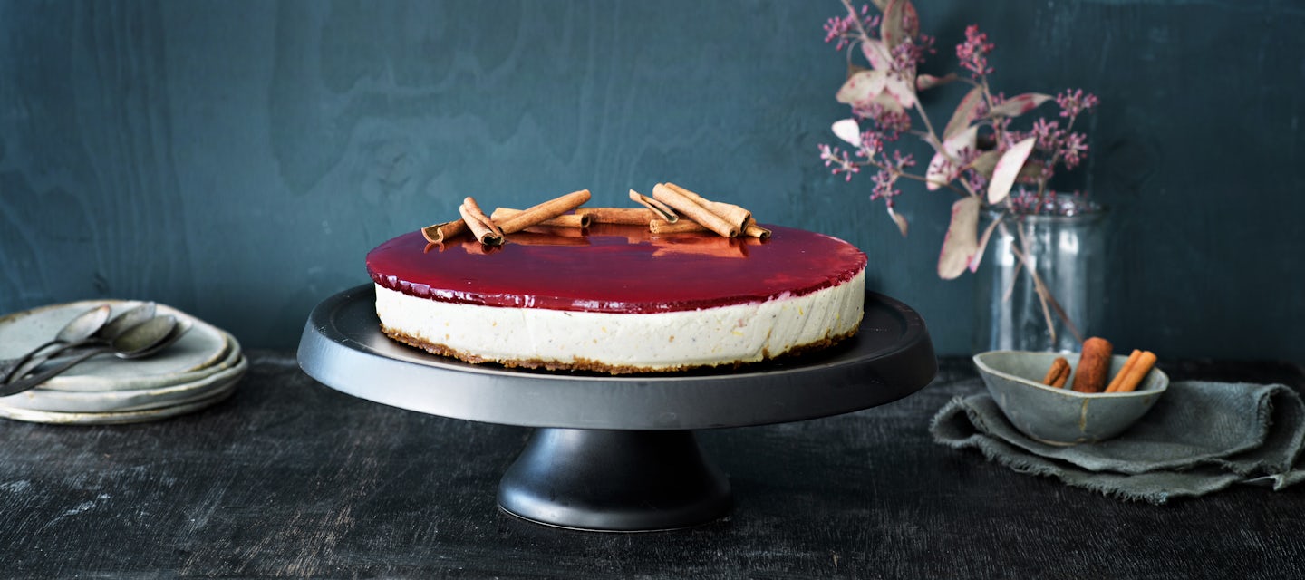 Mausteinen glögijuustokakku