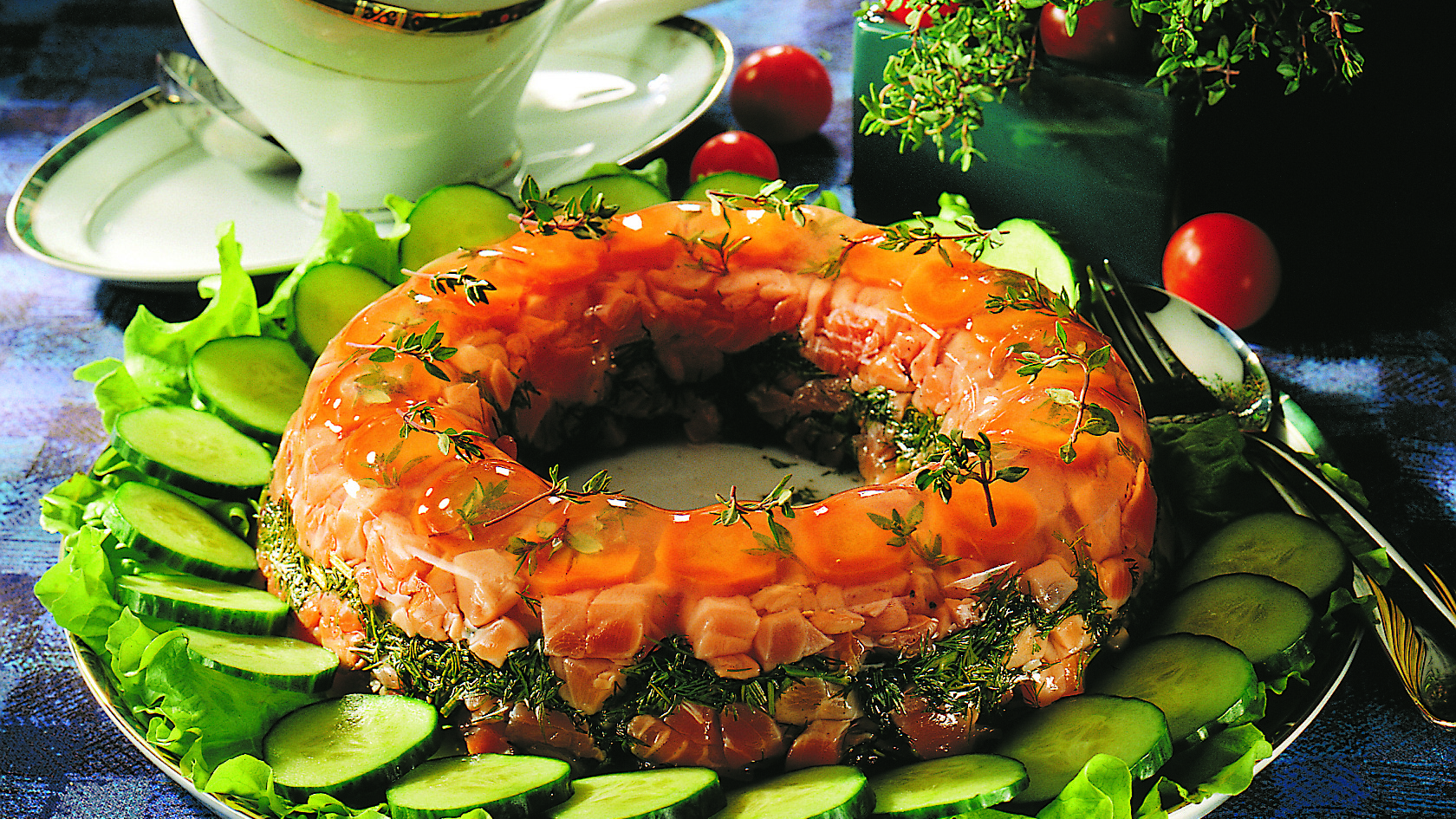 Lohi-porkkana-aladoopi ja mätikastike