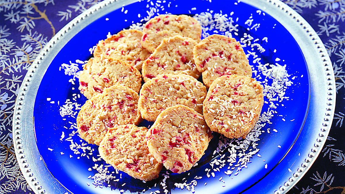 Kirsikka-kookospikkuleivät