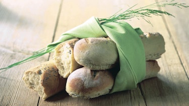 Perunainen focaccia | Suolaiset leivonnaiset | Reseptit | K-Ruoka