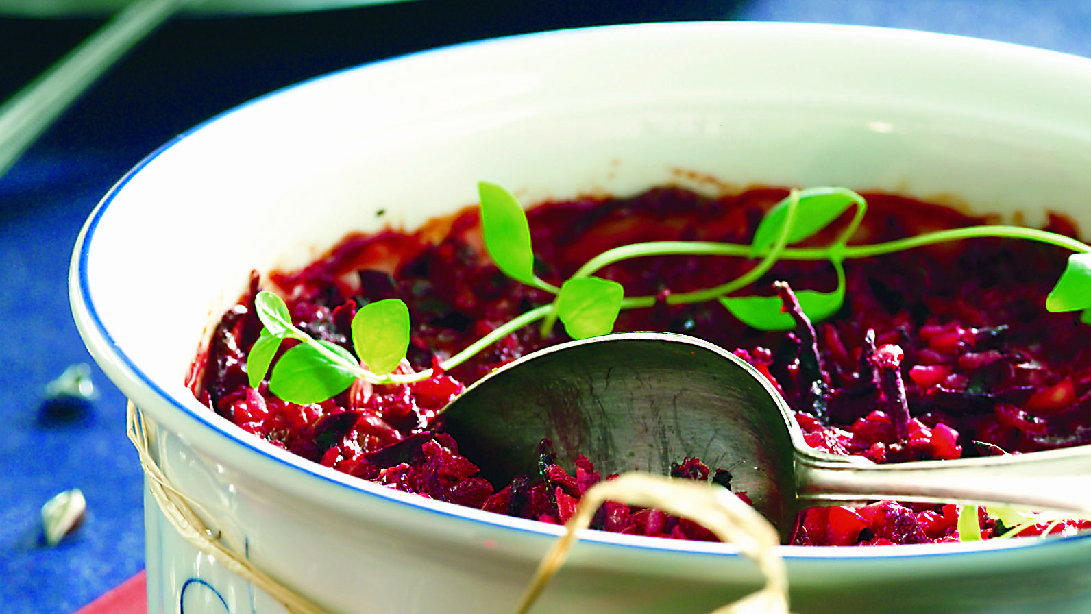 Punajuuri-sinihomejuustovuoka