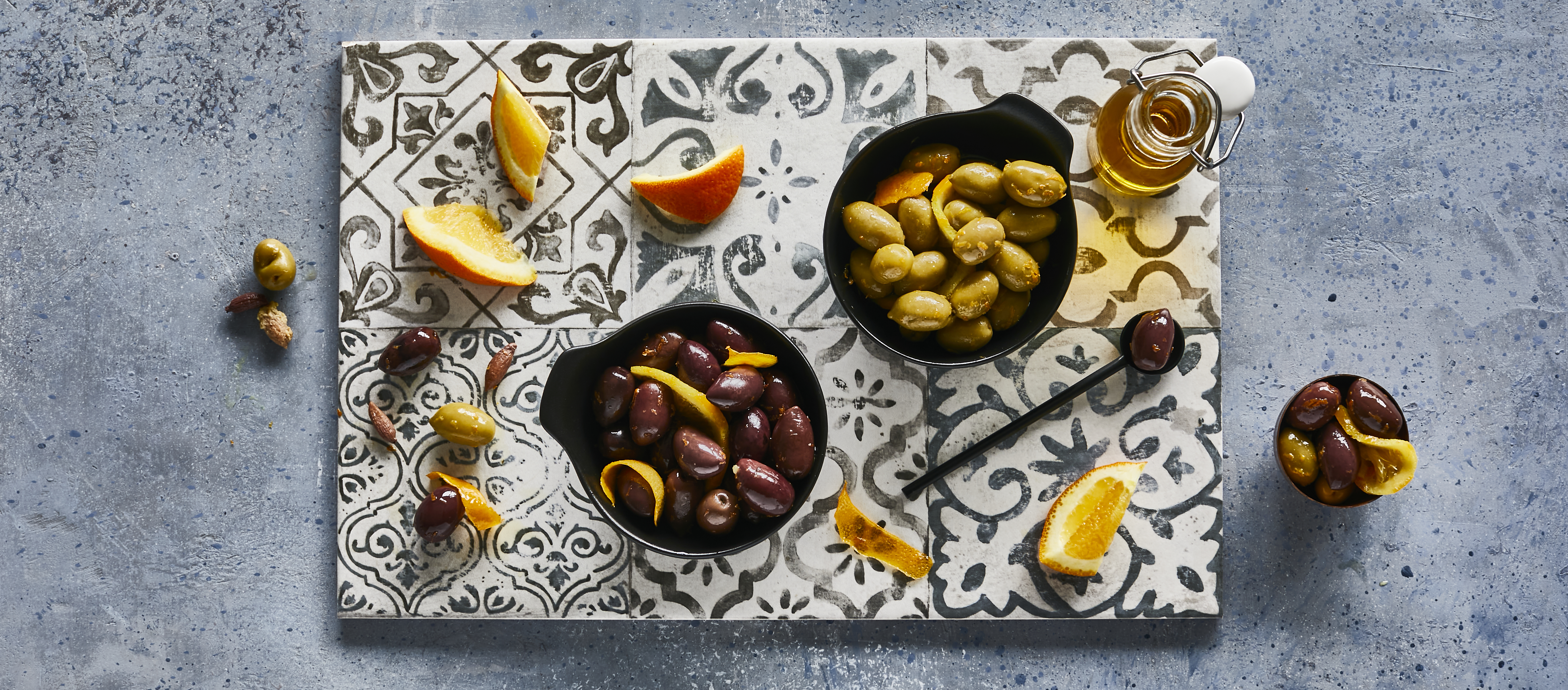 Appelsiiniset oliivit