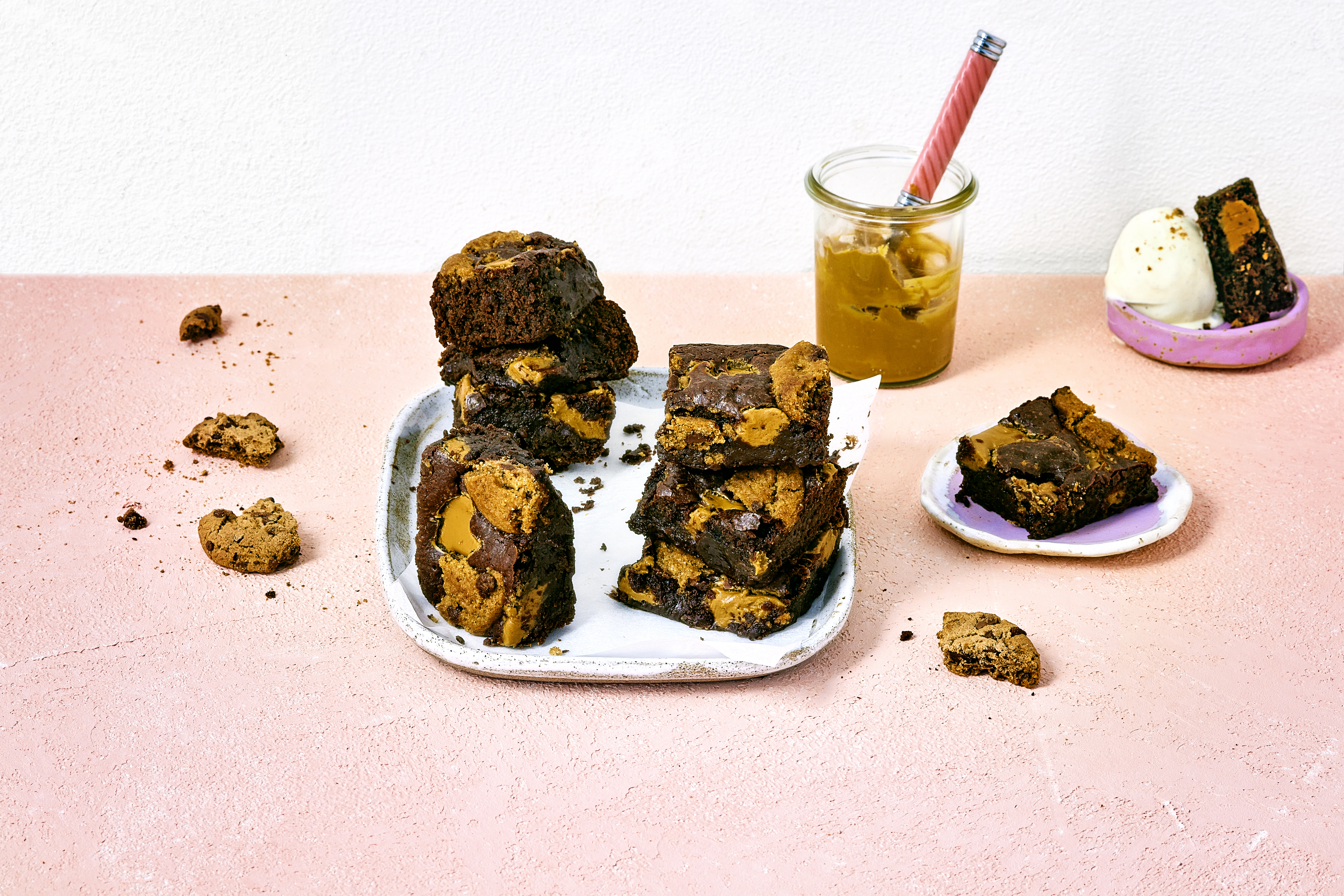 Vegaaninen keksibrownie