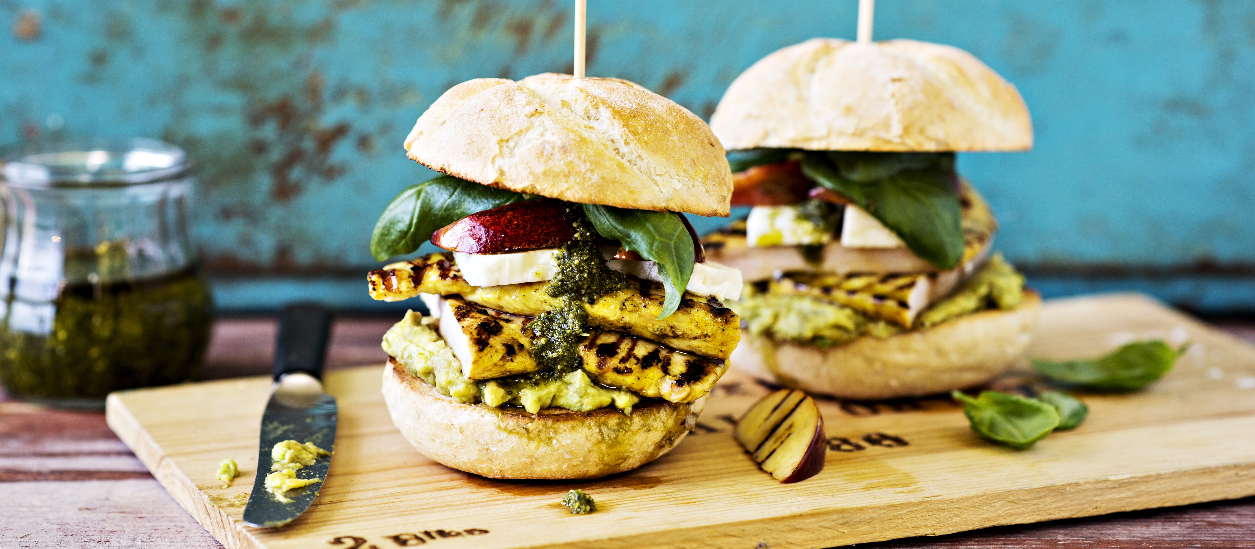 Hedelmäiset kanahampurilaiset