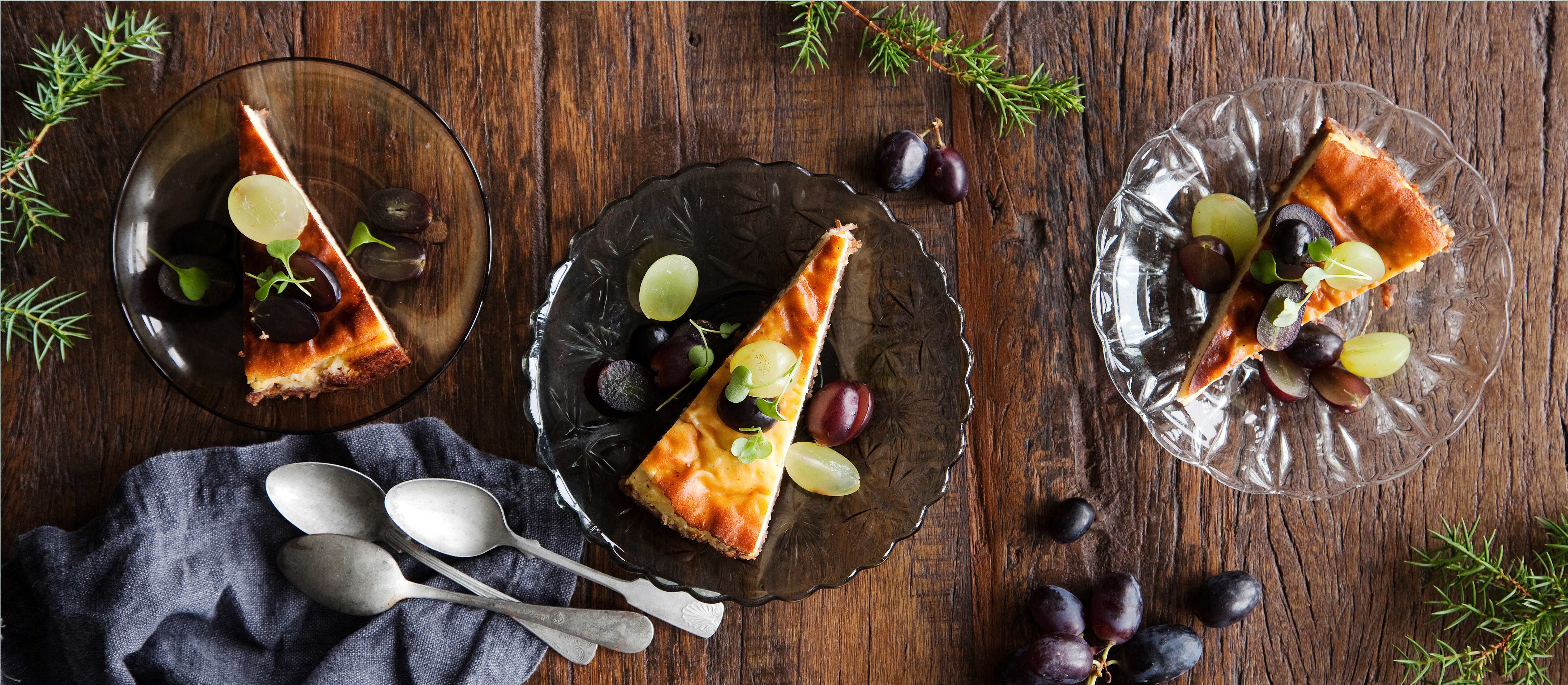 Gluteeniton vuohenjuustokakku