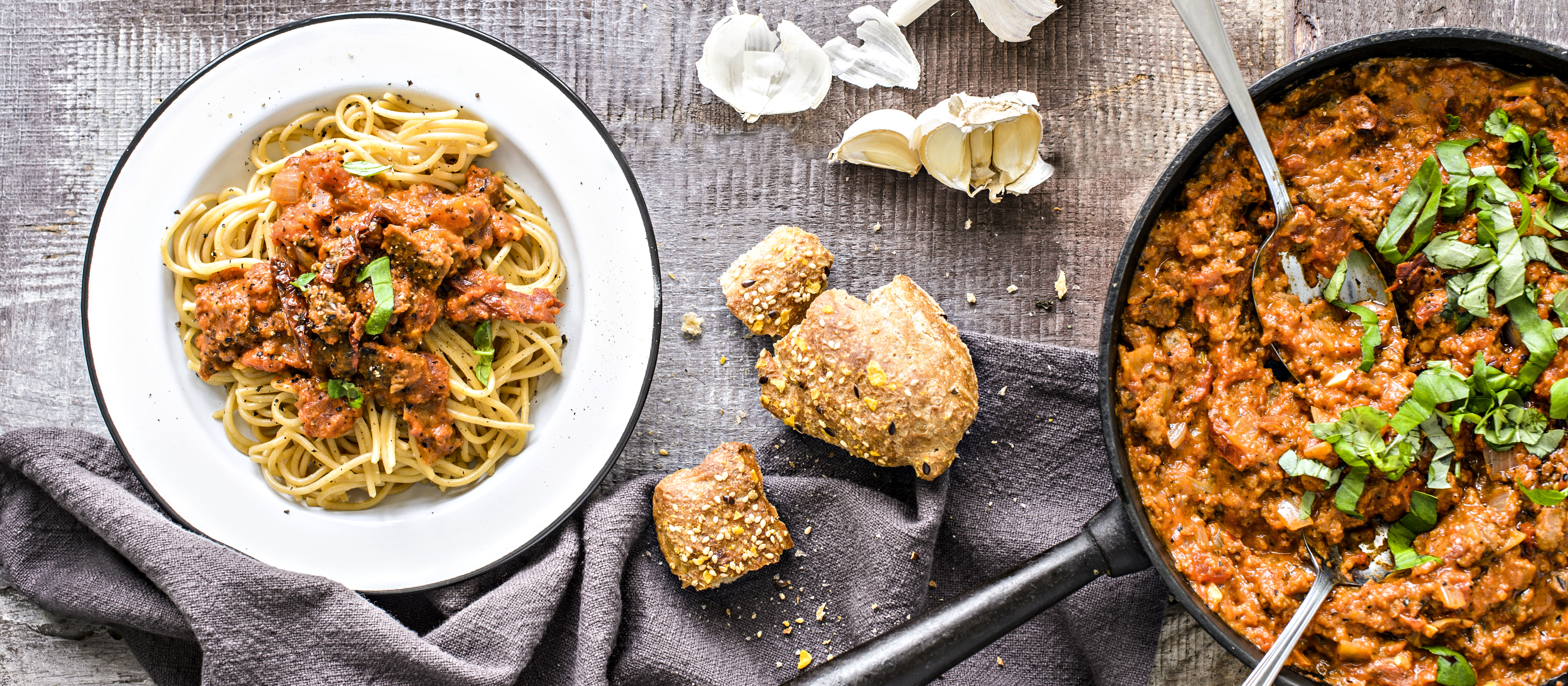 Härkis-pastakastike