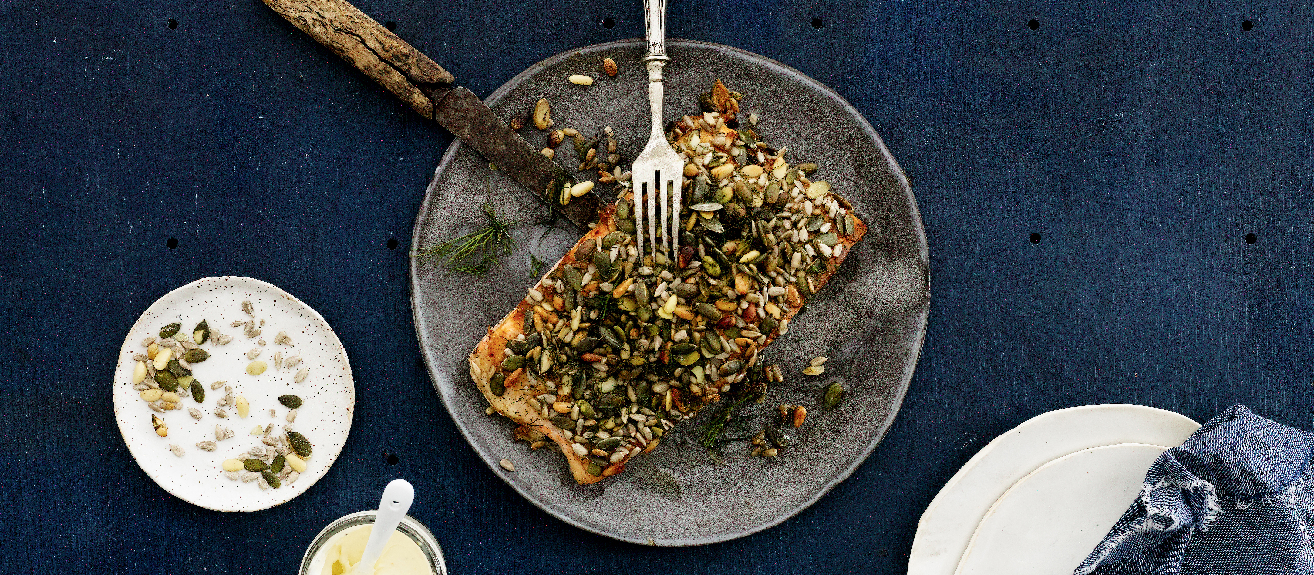 Siemenkuorrutettu lohi ja appelsiinikastike