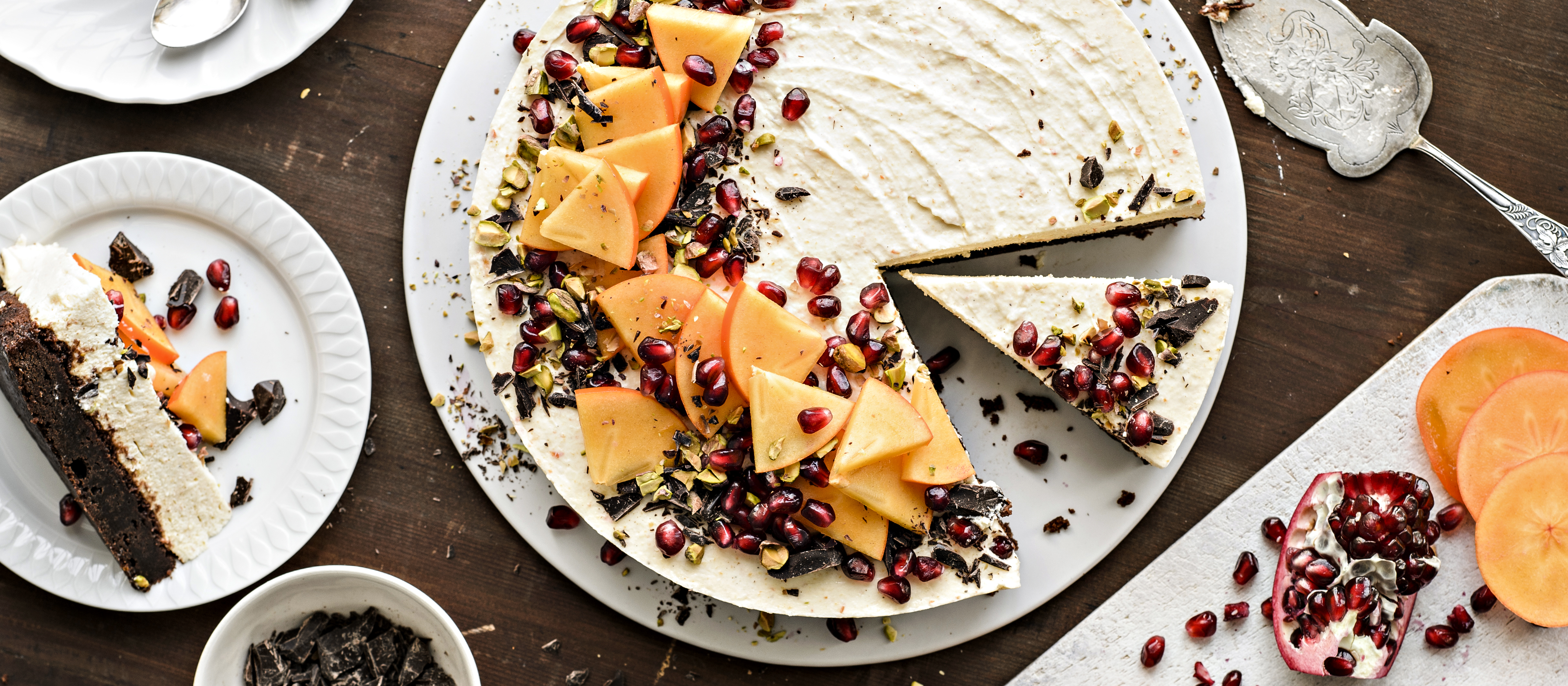 Persimon-suklaakakku