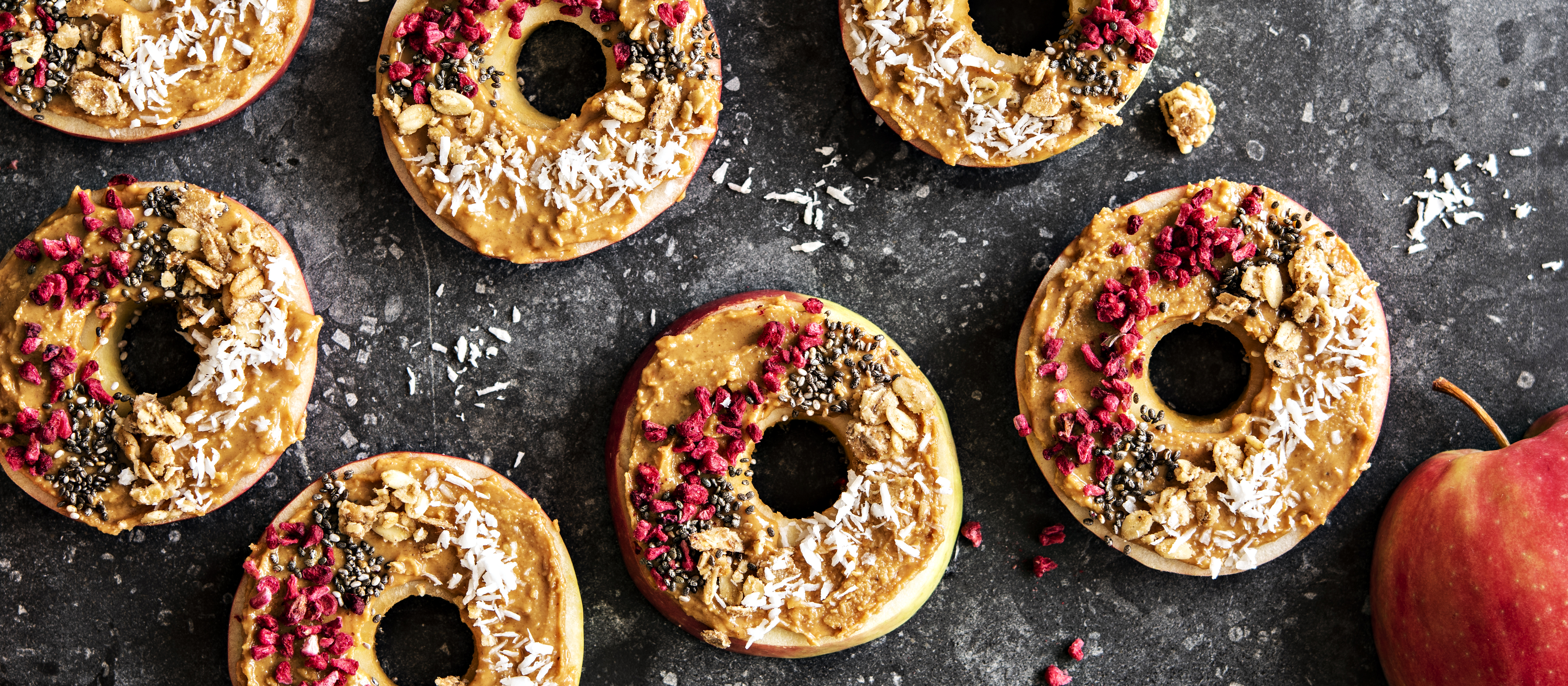 Omena-maapähkinävoiherkut