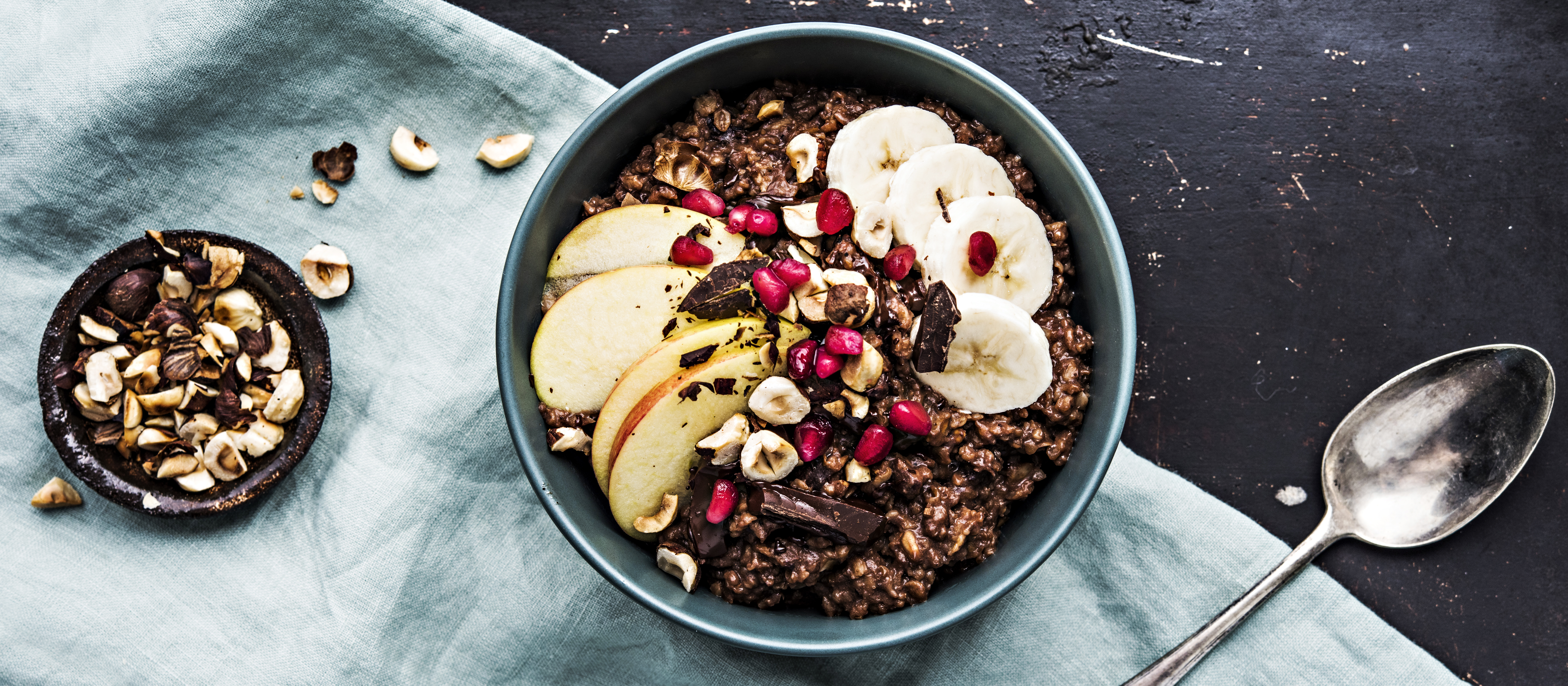 Paahdettu pähkinä-suklaapuuro