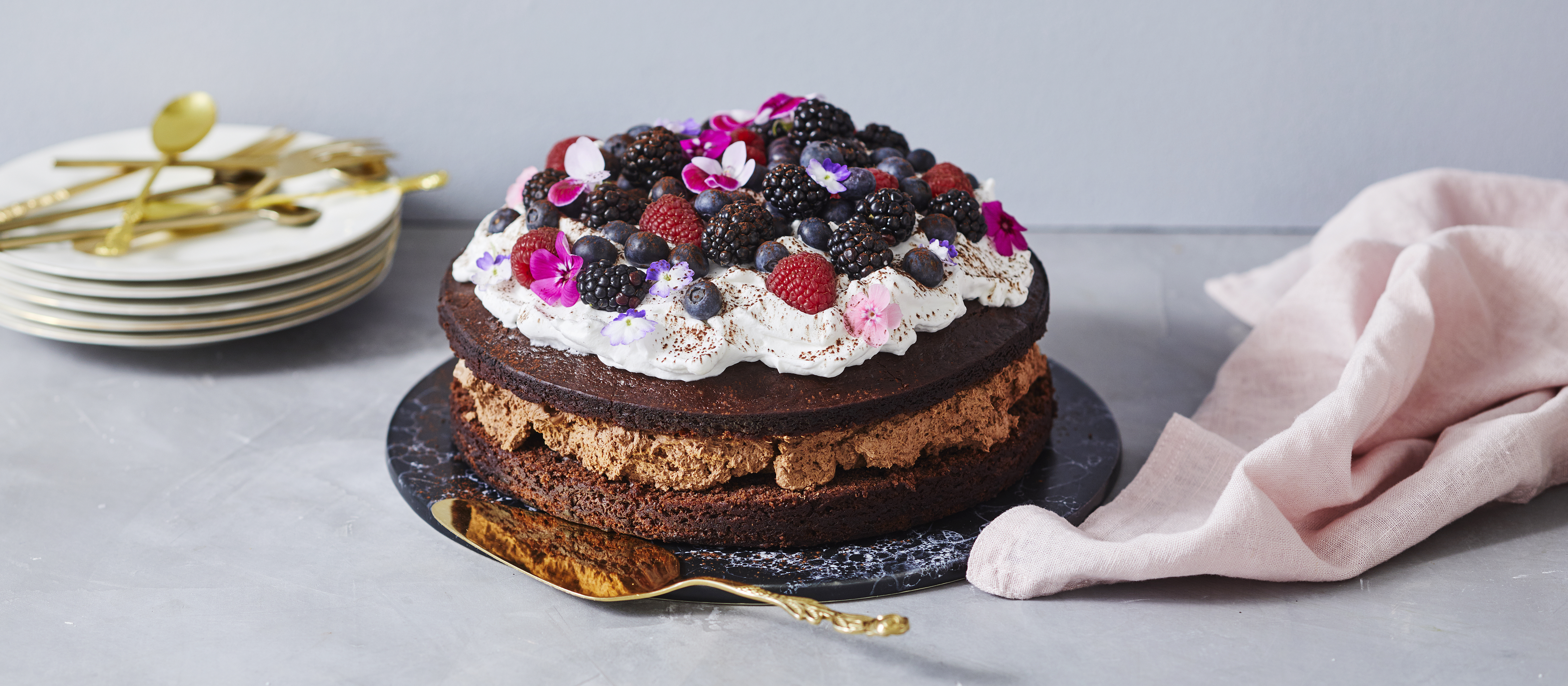 Vegaaninen suklaakakku