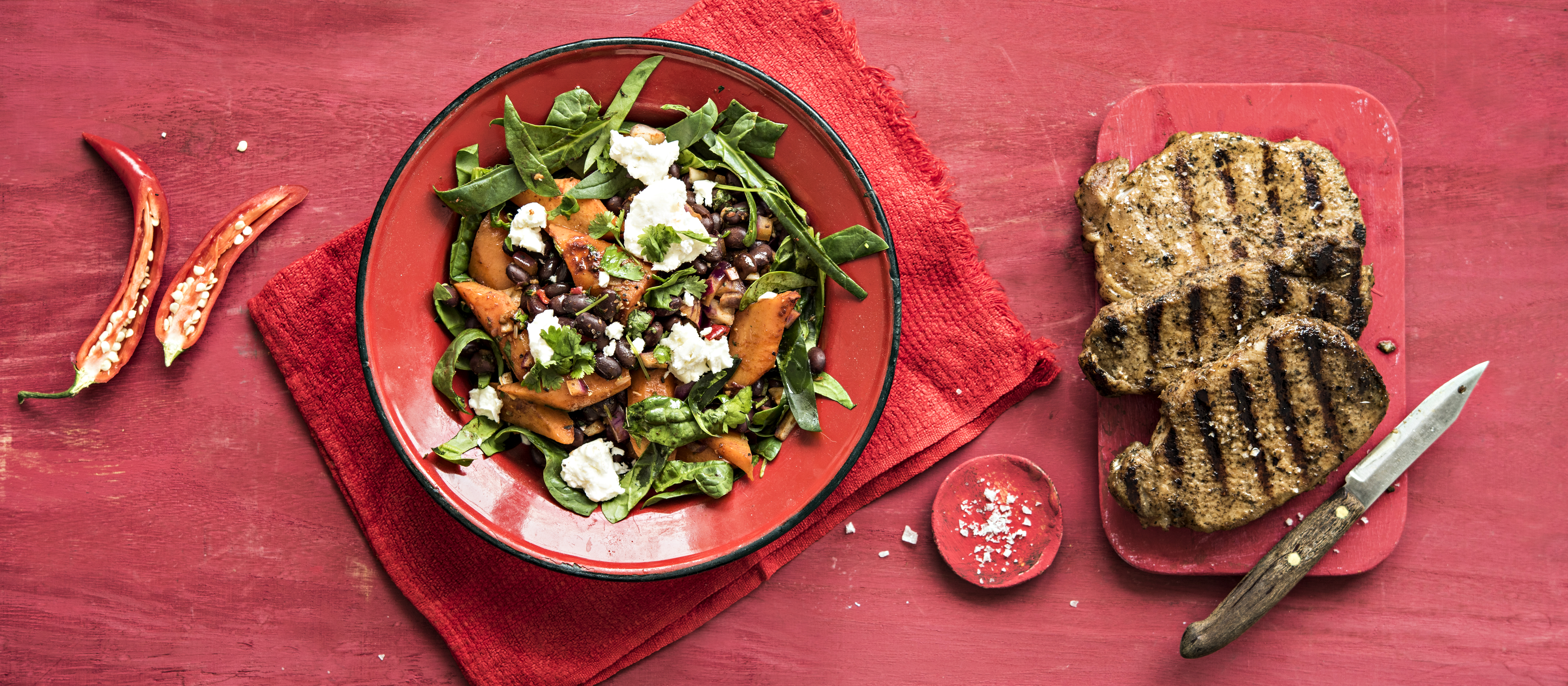 Mustapapu-porkkanasalaatti