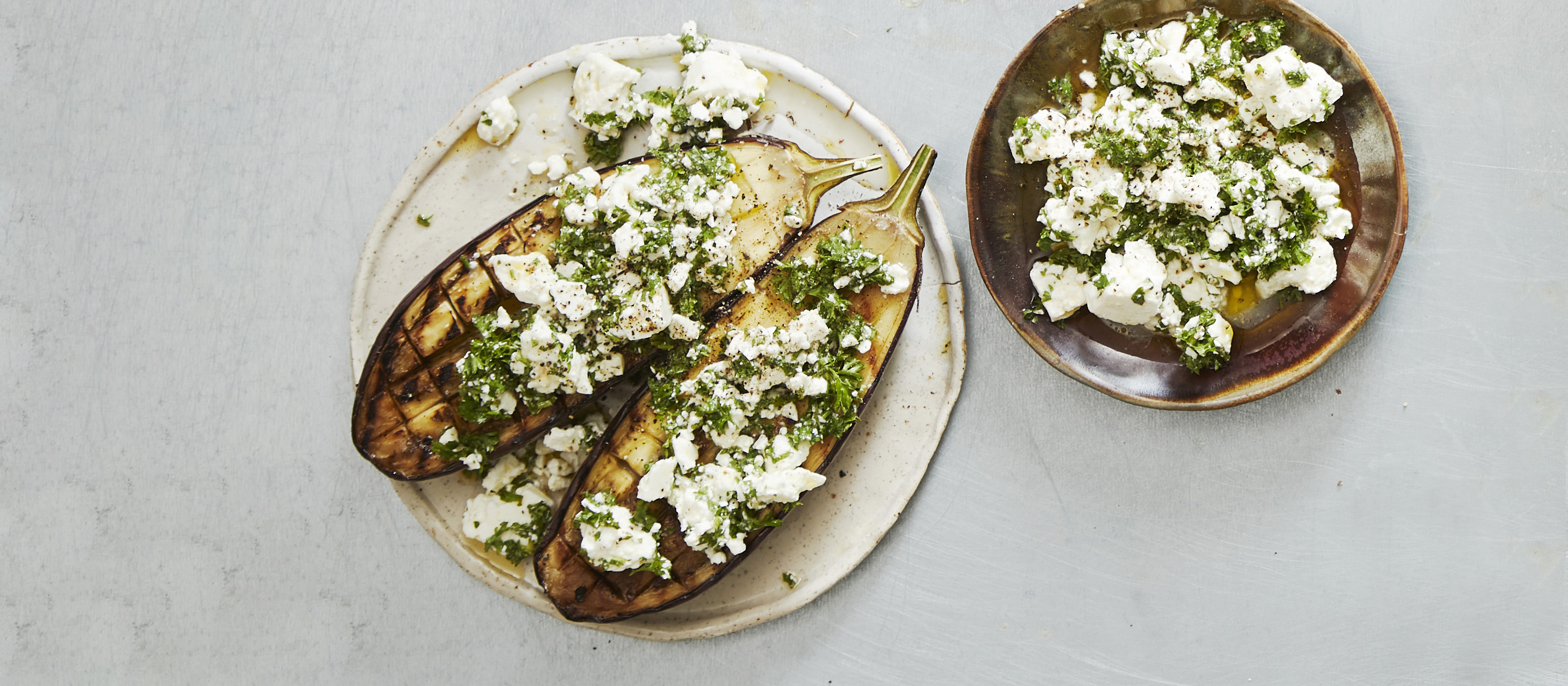 Grillattu munakoiso ja fetaa