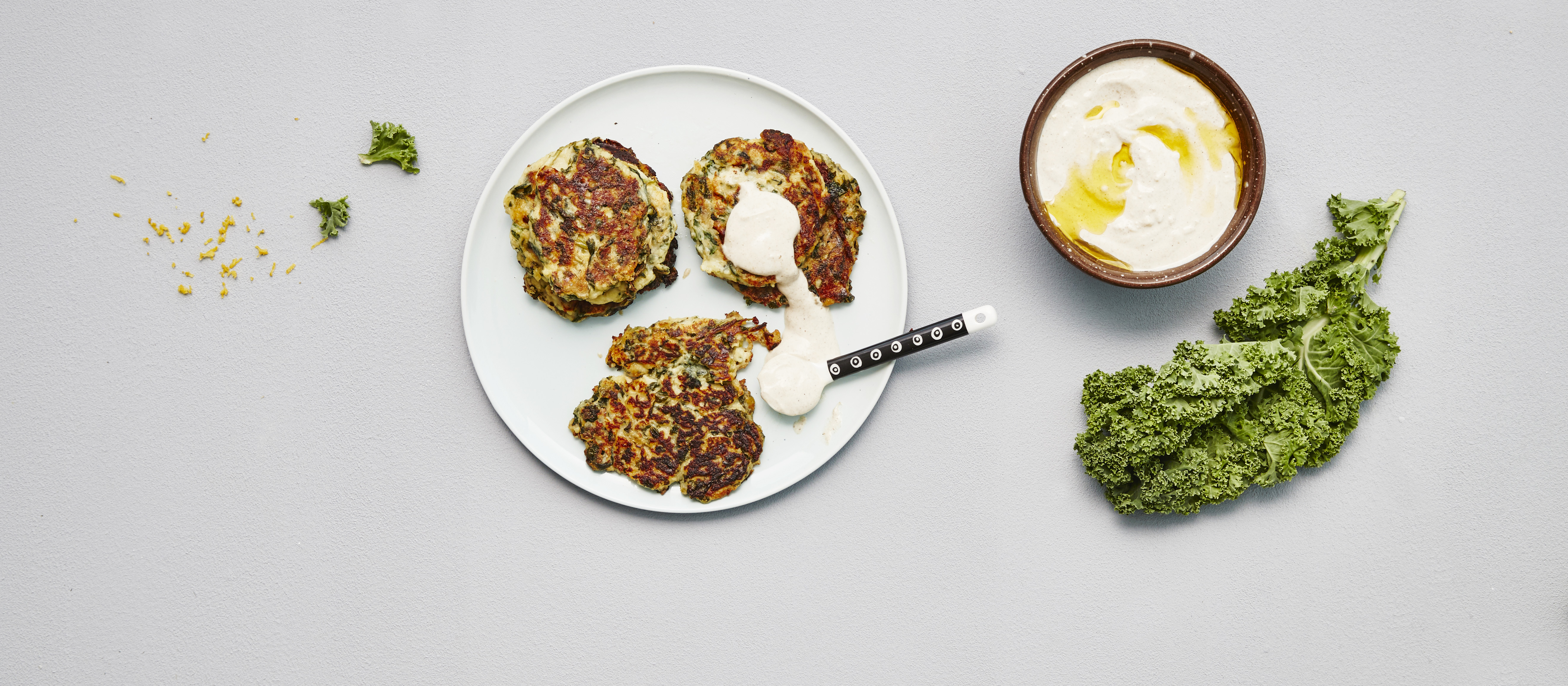 Lehtikaali-perunapannukakut