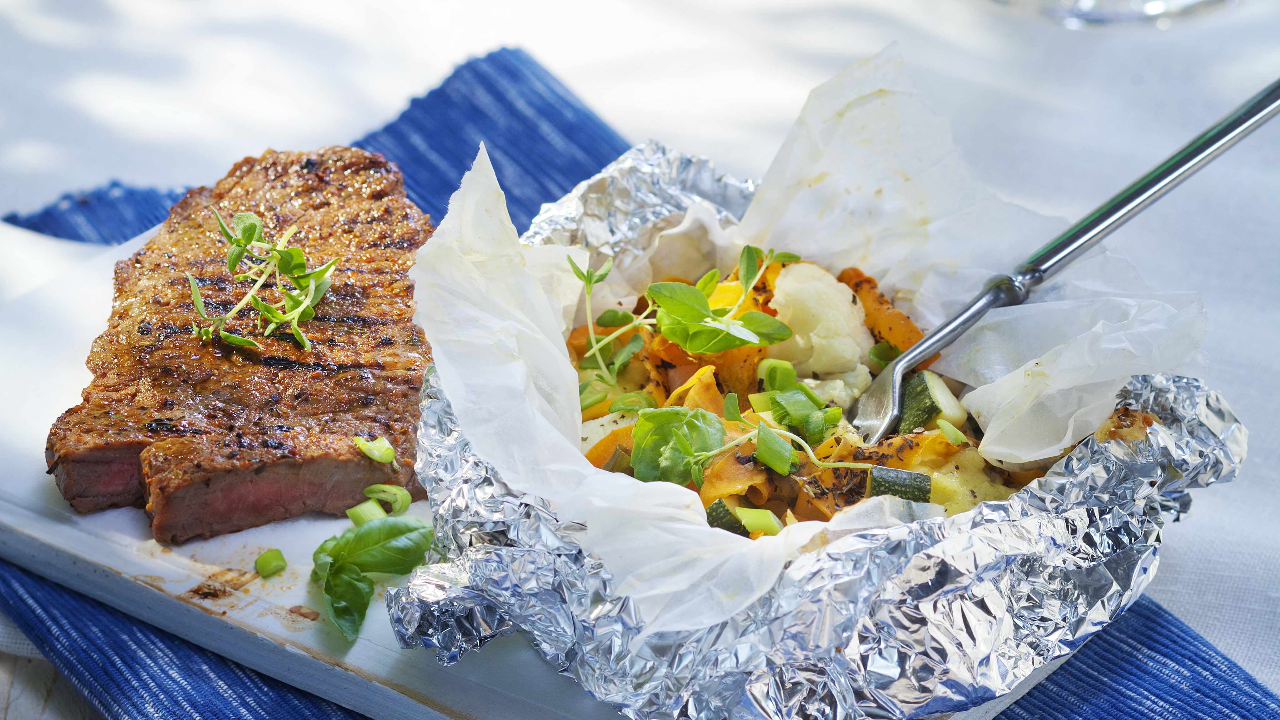 Kasvisnyytit ja grillipihvit