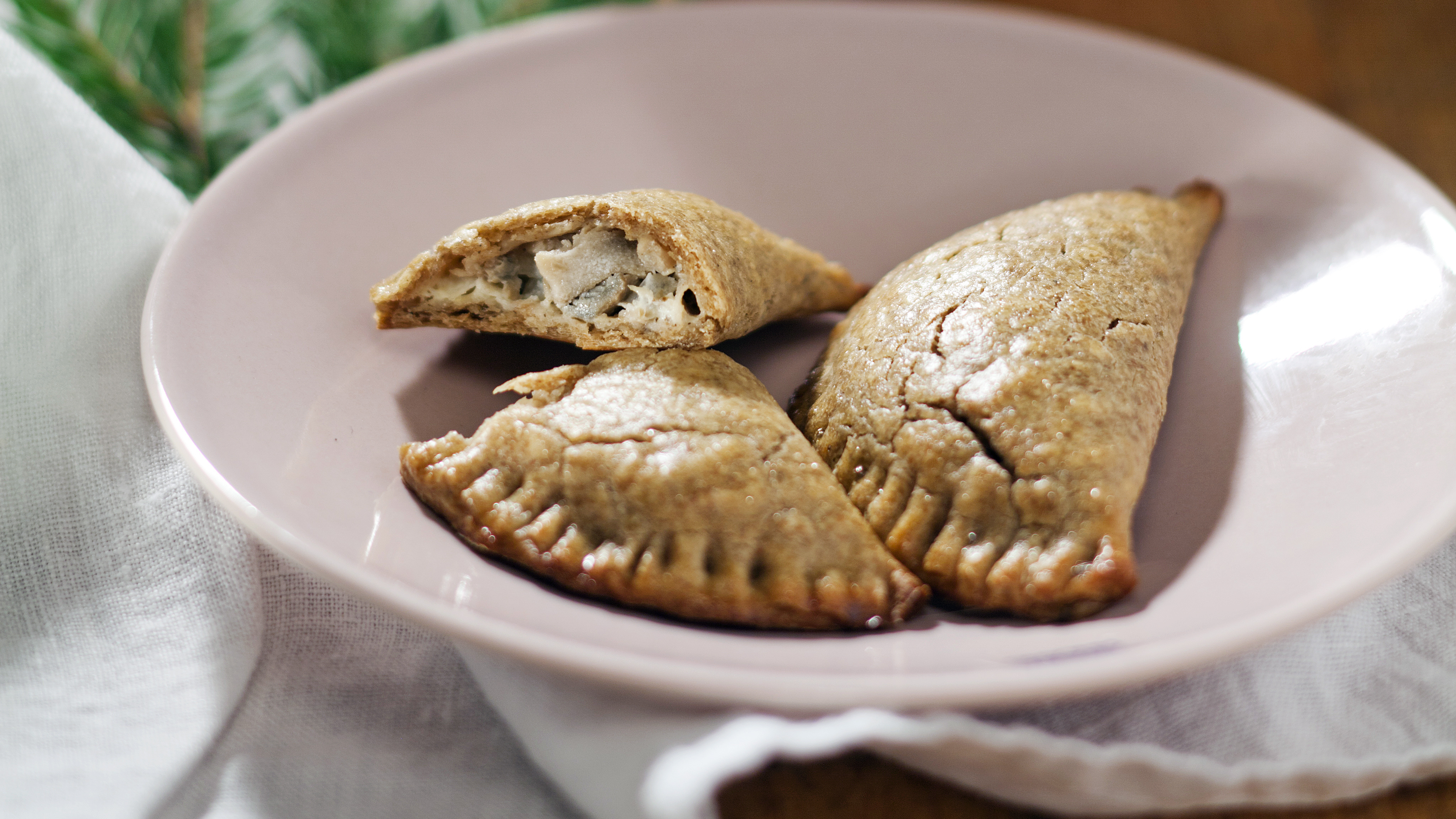 Rukiiset sienipasteijat